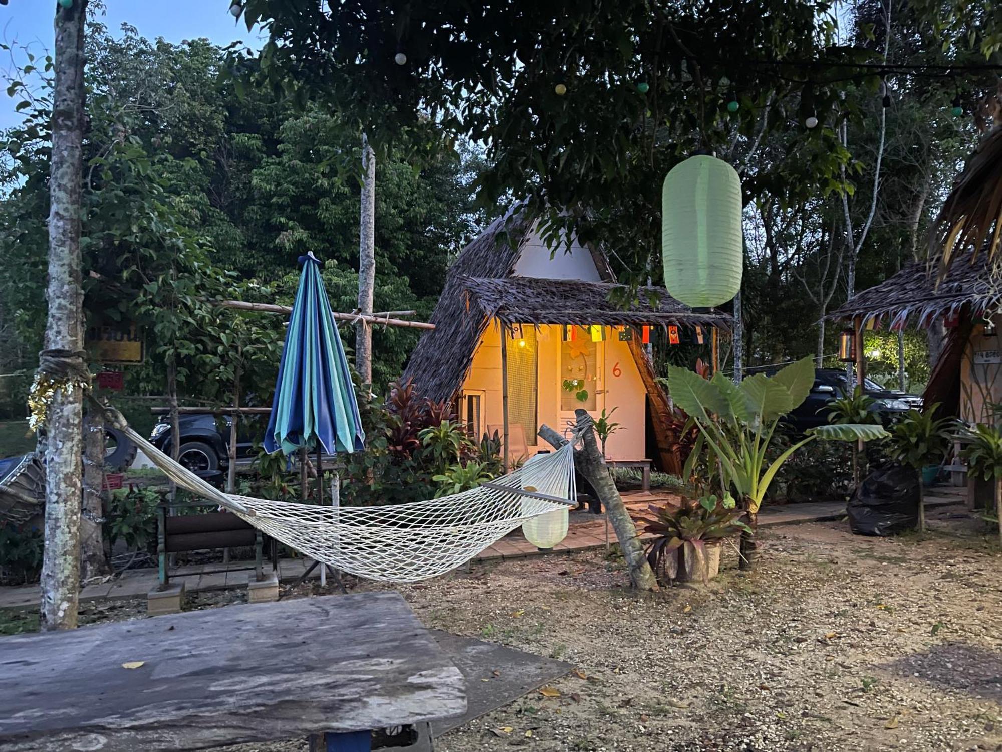 Hotel Phuketairportcamping Ban Bo Sai Klang Exterior foto